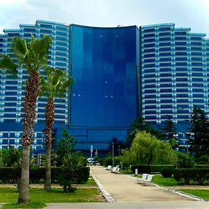 מלון Grand Bellagio Convention & Casino באטומי