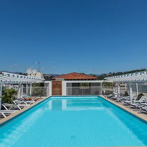https://le-crystal.fr-provencehotel.com