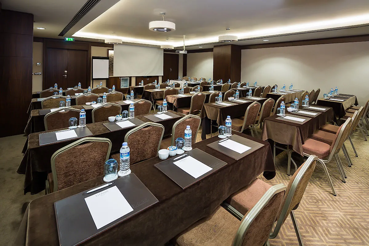 Titanic Port Bakirkoy Hotell Istanbul